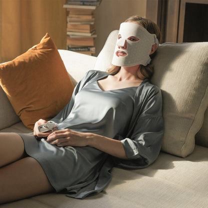 Dentoora™ - LED Face Mask